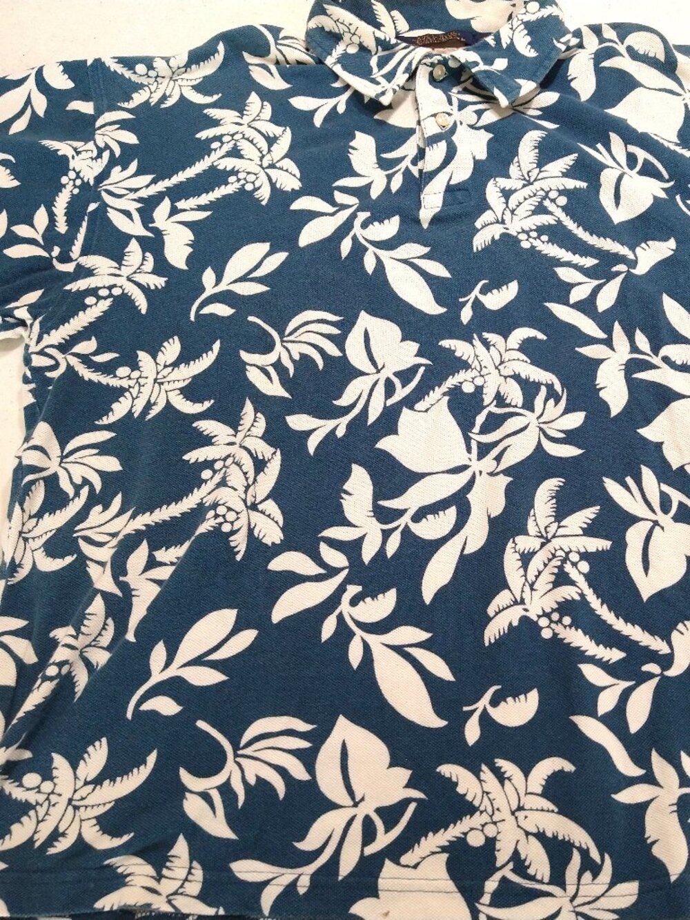 Tommy Hilfiger Hawaiian Style Shirt For Men | Size L | New | Color Navy/White